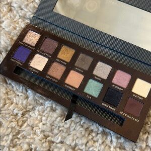 Anastasia Self- Made Eyeshadow Pallet
